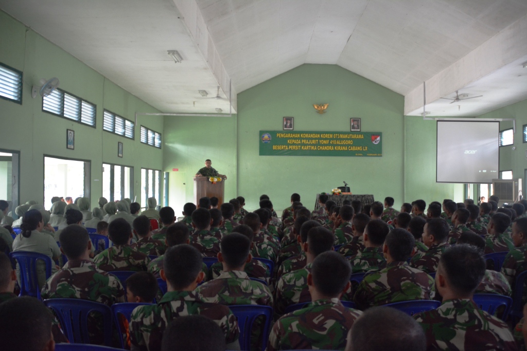 Danrem Beri Pengarahan Prajurit 410/Alugoro